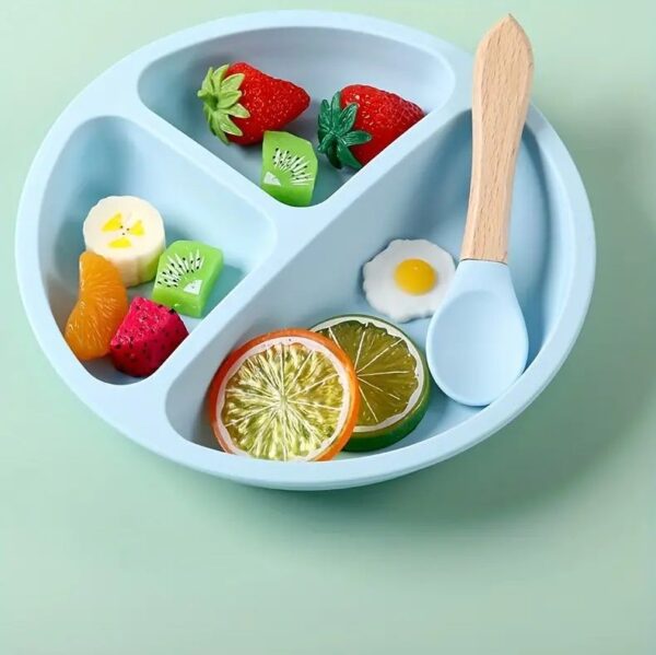 3pcs/set, 100% Silicone Baby Feeding Set, Silicone Divided Suction Plate, Led Weaning Set, Plates And Utensils Set, Tableware, Plate And Spoon, Christmas, Halloween And Thanksgiving Gifts