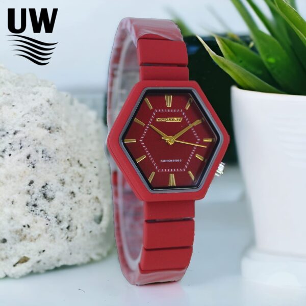 New 2024-25 Arrival. CHAXIGO Star Dial ladies wrest watches stylish and durable. Imported and high quality