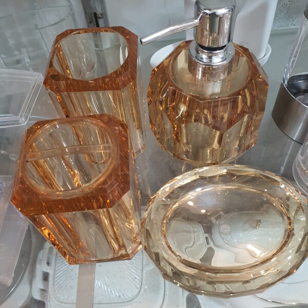 Creative Transparent Glass Bathroom Set  Simple Hotel Restroom Transparent 4 Piece Set Shower Accessories Storage Organizer imported and high quality